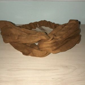 Knot headband